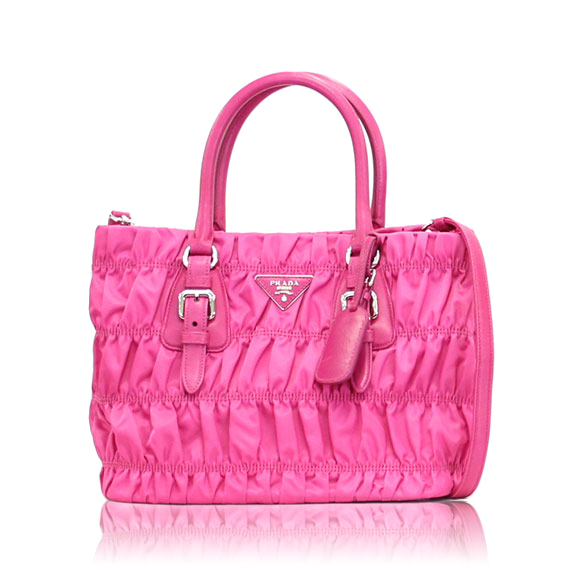 PRADA テスートゴーフル 28&nbsp;x23&nbsp;x16cm(幅&nbsp;x 高さ&nbsp;x マチ)