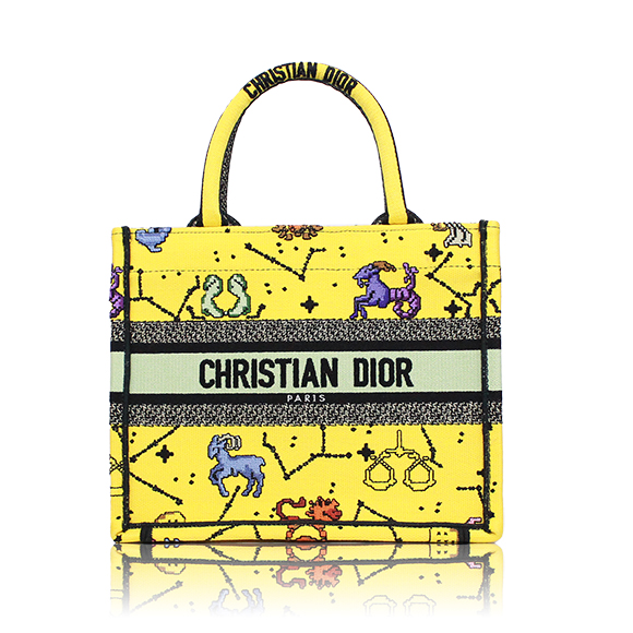 Dior ブックトートスモール 26&nbsp;x21&nbsp;x14cm(幅&nbsp;x 高さ&nbsp;x マチ)