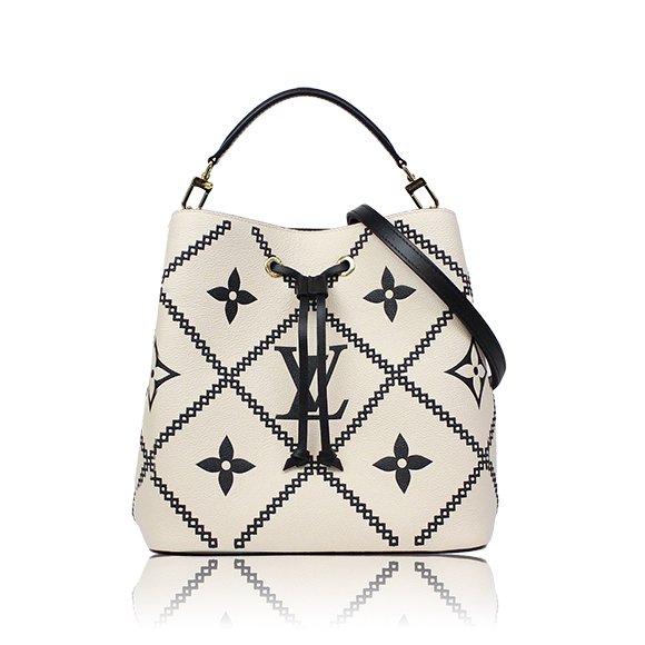 LOUIS VUITTON ネオノエMM 25 x26 x17cm(幅 x 高さ x マチ)