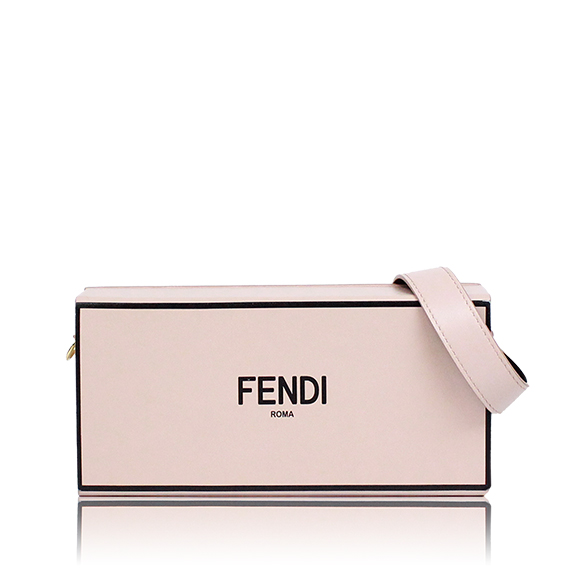 FENDI ショルダーバッグ 24 x10 x5cm(幅 x 高さ x マチ)