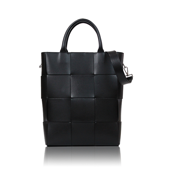 BOTTEGA VENETA アルコトート 27&nbsp;x37&nbsp;x10cm(幅&nbsp;x 高さ&nbsp;x マチ)