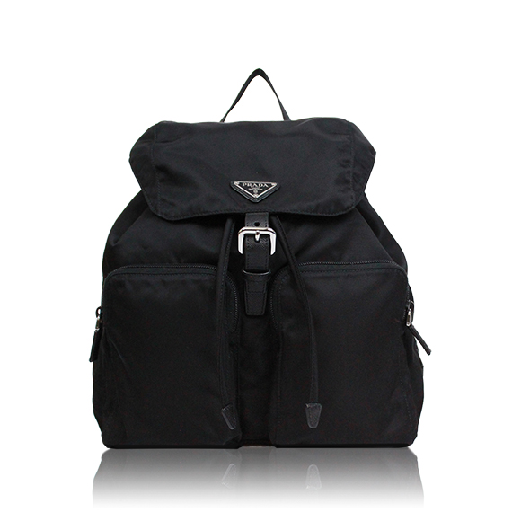 PRADA バックパック 30&nbsp;x31&nbsp;x15cm(幅&nbsp;x 高さ&nbsp;x マチ)