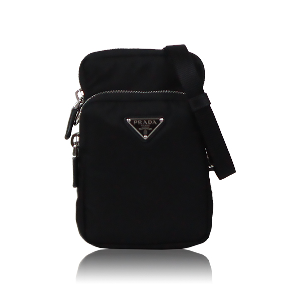 PRADA スマートフォンケース 10 x17 x2cm(幅 x 高さ x マチ)