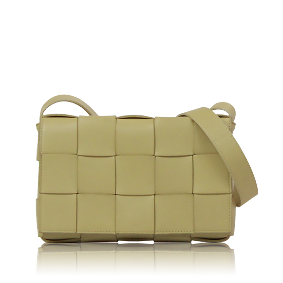 BOTTEGA VENETA カセット 22 x14 x5cm(幅 x 高さ x マチ)