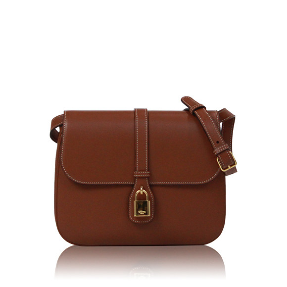 CELINE タブーミディアム 23&nbsp;x17&nbsp;x4cm(幅&nbsp;x 高さ&nbsp;x マチ)