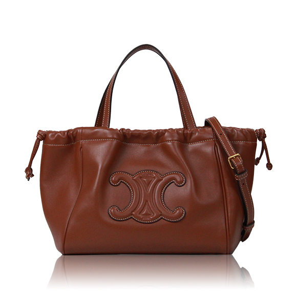 CELINE スモールカバドローストリングキュイルトリオンフ 22&nbsp;x18&nbsp;x12cm(幅&nbsp;x 高さ&nbsp;x マチ)