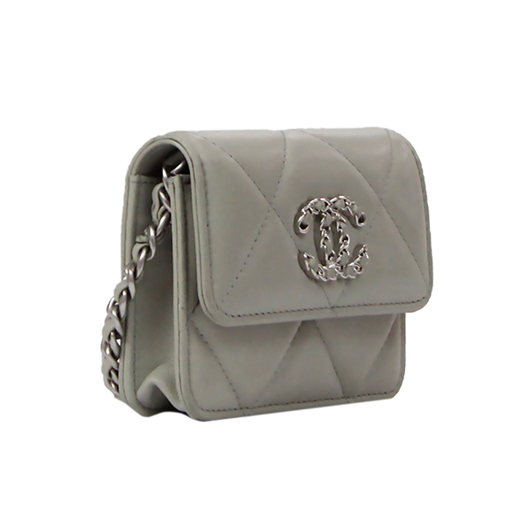 チェーンショルダーバッグ