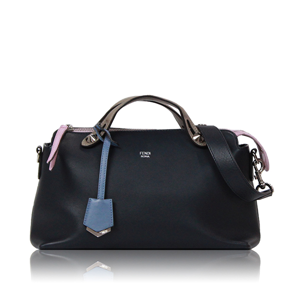 FENDI バイザウェイミディアム 27 x17 x12cm(幅 x 高さ x マチ)