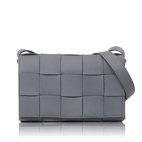 BOTTEGA VENETA カセット 