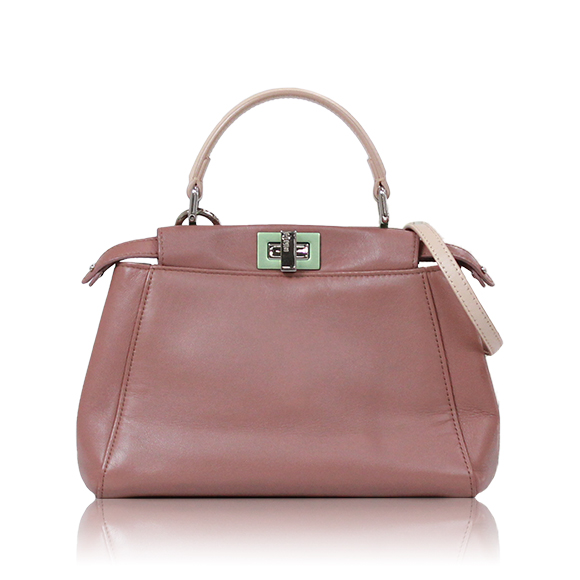 FENDI ミニピーカブー 23&nbsp;x18&nbsp;x10cm(幅&nbsp;x 高さ&nbsp;x マチ)