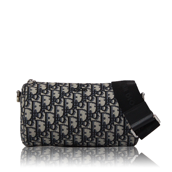 Dior メッセンジャーバッグ 21 x12 x12cm(幅 x 高さ x マチ)