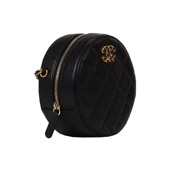 チェーンショルダーバッグ