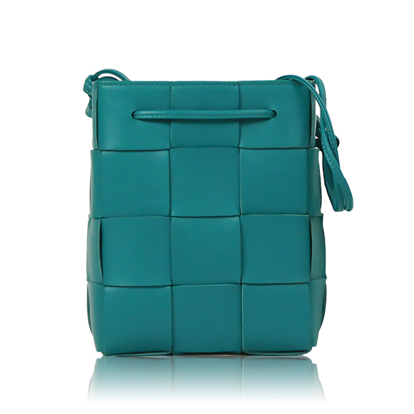 BOTTEGA VENETA スモールカセットバケットバッグ 