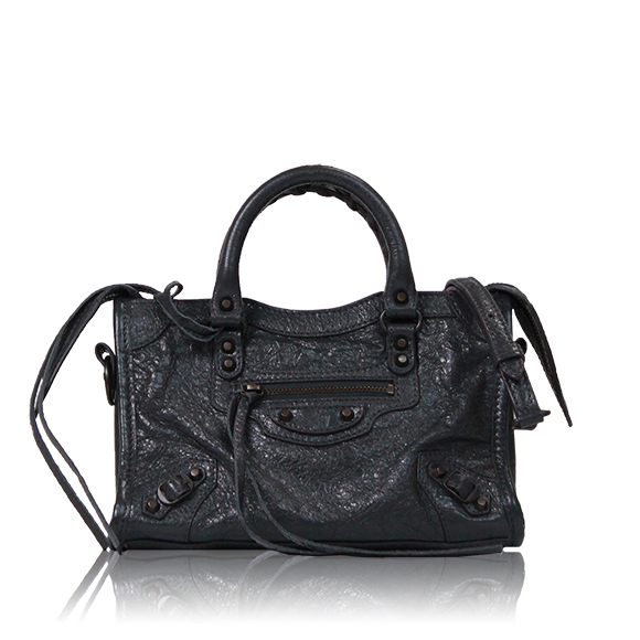 BALENCIAGA クラシックナノシティ 20 x13 x5cm(幅 x 高さ x マチ)