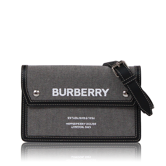 BURBERRY ショルダーバッグ 20 x13 x4cm(幅 x 高さ x マチ)