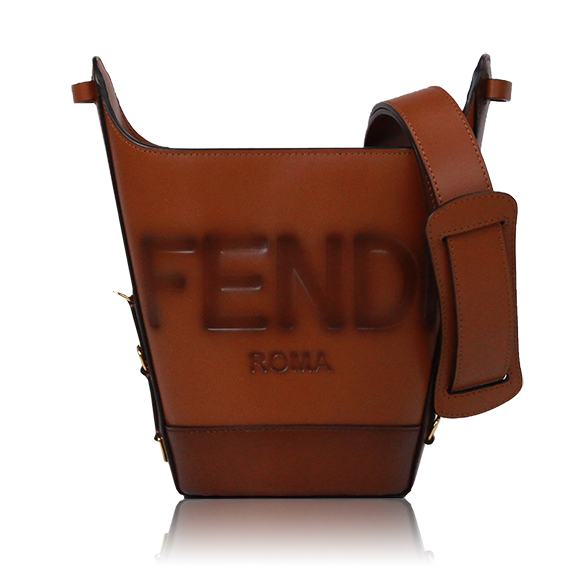 FENDI ショルダーバッグ 11 x22 x10cm(幅 x 高さ x マチ)