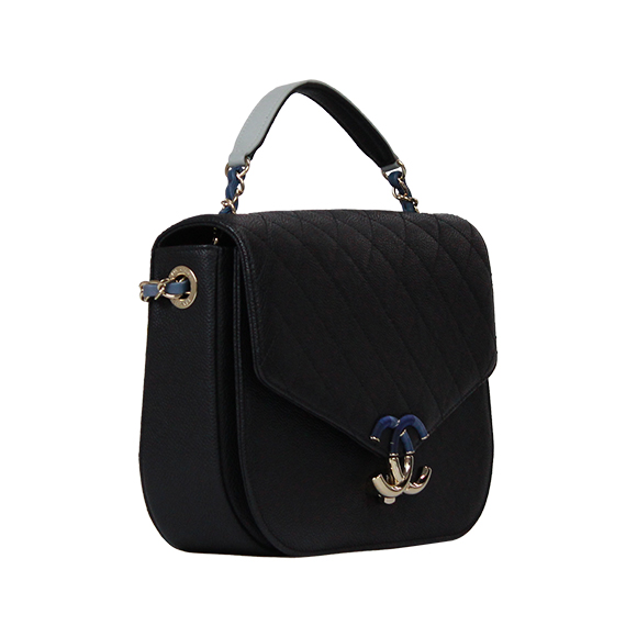 チェーンショルダーバッグ