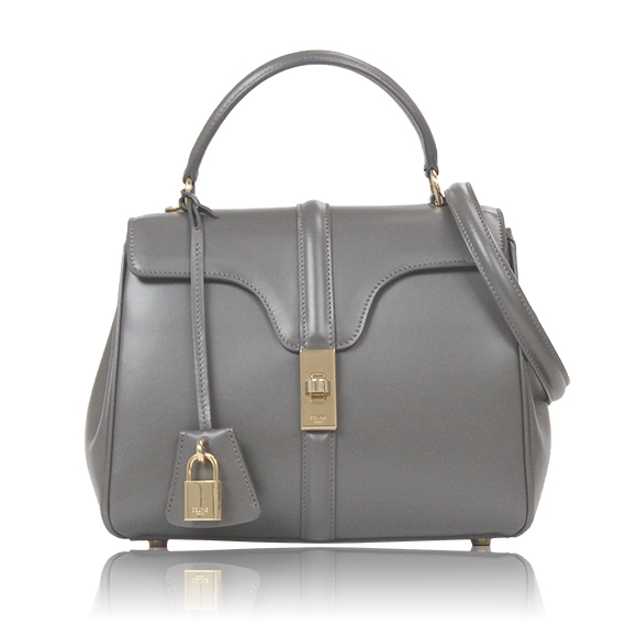 CELINE 16セーズスモール 22 x18 x10cm(幅 x 高さ x マチ)