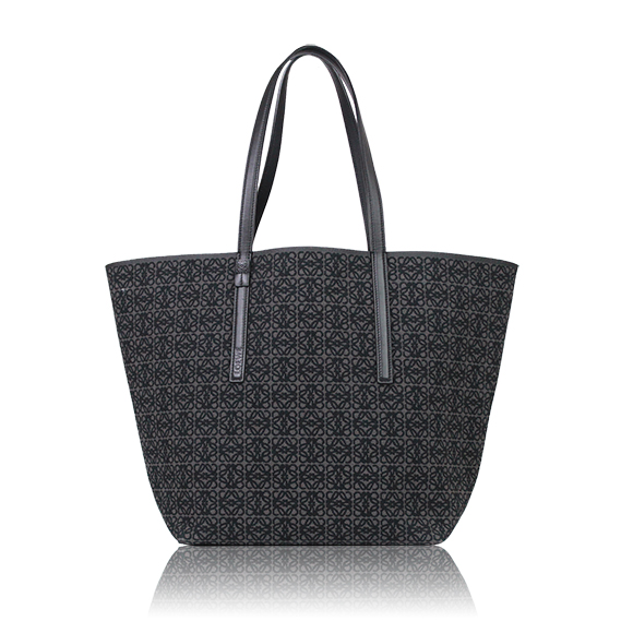 LOEWE Tトートバッグ 29 x34 x17cm(幅 x 高さ x マチ)