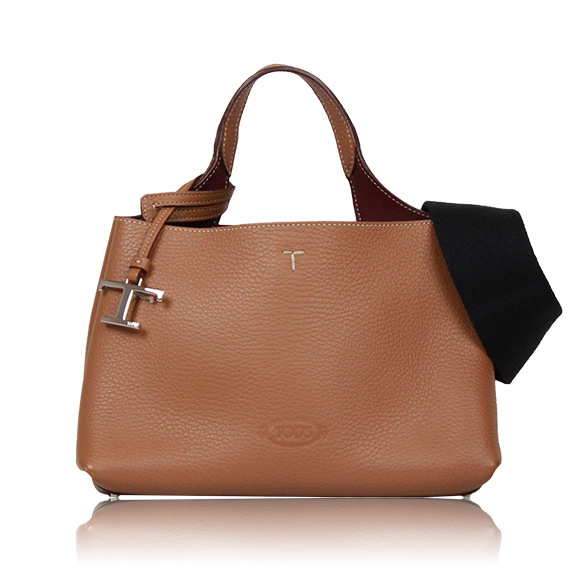 TOD’S レザーバッグマイクロ 