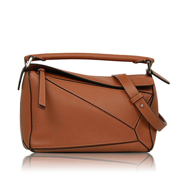 LOEWE パズルバッグ 