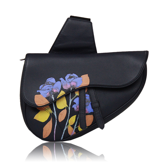 Dior サドルバッグ 25 x20 x4cm(幅 x 高さ x マチ)