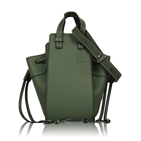 LOEWE ハンモックドローストリングミニ 15 x19 x11cm(幅 x 高さ x マチ)