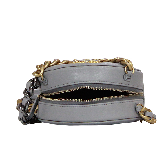 CHANEL（シャネル）チェーンショルダーバッグ