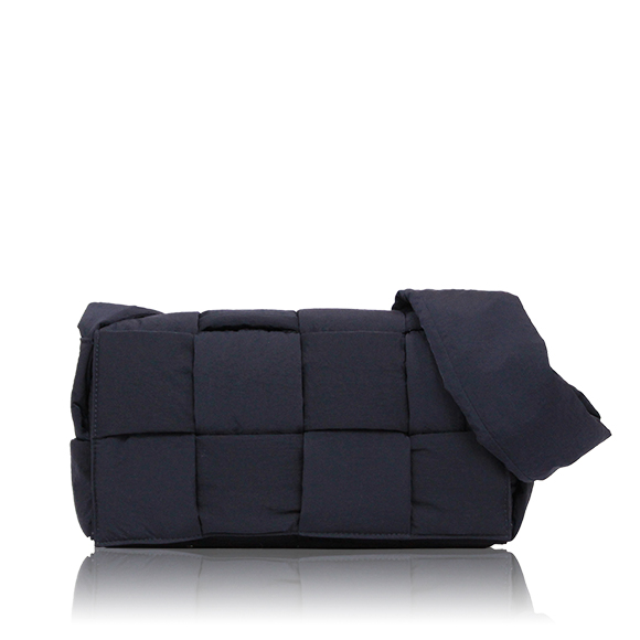 BOTTEGA VENETA パデッドテックカセット 