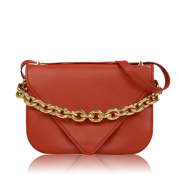 BOTTEGA VENETA マウント 26 x19 x3cm(幅 x 高さ x マチ)