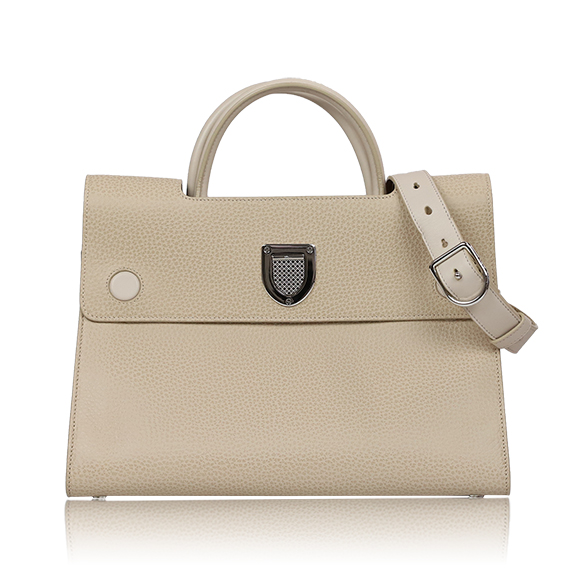 Dior ディオールエヴァー 29&nbsp;x22&nbsp;x14cm(幅&nbsp;x 高さ&nbsp;x マチ)