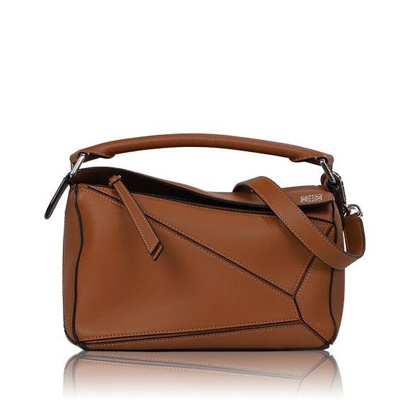 LOEWE パズルバッグ 24&nbsp;x15&nbsp;x10cm(幅&nbsp;x 高さ&nbsp;x マチ)