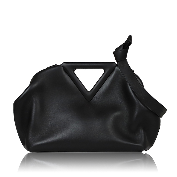 BOTTEGA VENETA ミディアムポイント 