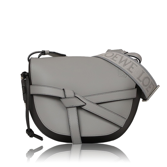 LOEWE ゲートバッグスモール 26&nbsp;x20&nbsp;x12cm(幅&nbsp;x 高さ&nbsp;x マチ)