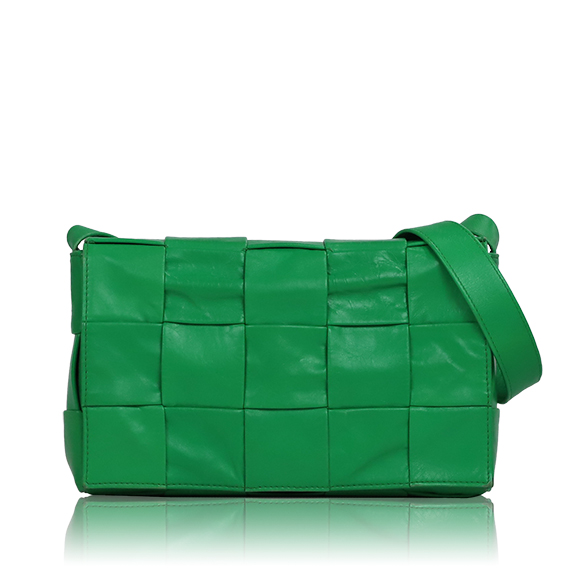 BOTTEGA VENETA カセット 22 x13 x5cm(幅 x 高さ x マチ)