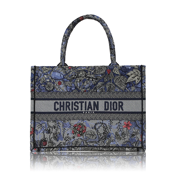 Dior ブックトートミディアム 36&nbsp;x27&nbsp;x16cm(幅&nbsp;x 高さ&nbsp;x マチ)