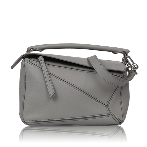 LOEWE パズルバッグ 23&nbsp;x16&nbsp;x10cm(幅&nbsp;x 高さ&nbsp;x マチ)