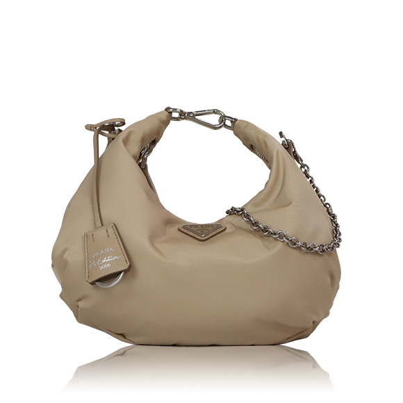 PRADA Re-Edition2006ナイロンバッグ 