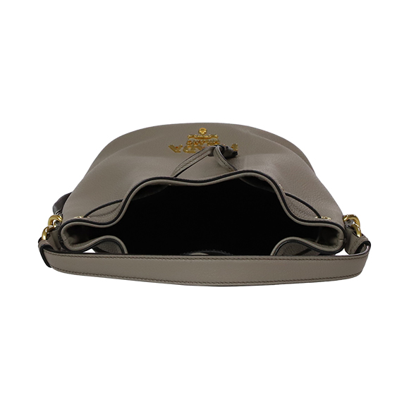 PRADA（プラダ）2WAYバッグ