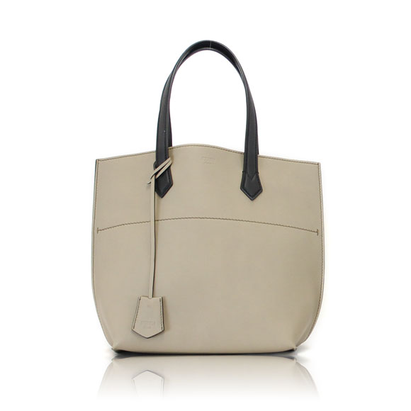 FENDI オールイン 26 x29 x14cm(幅 x 高さ x マチ)