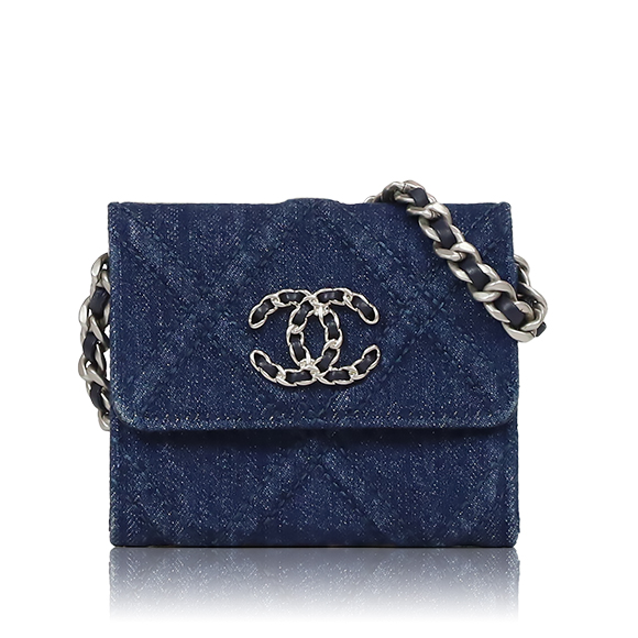 CHANEL チェーンショルダーバッグ 11 x9 x1cm(幅 x 高さ x マチ)