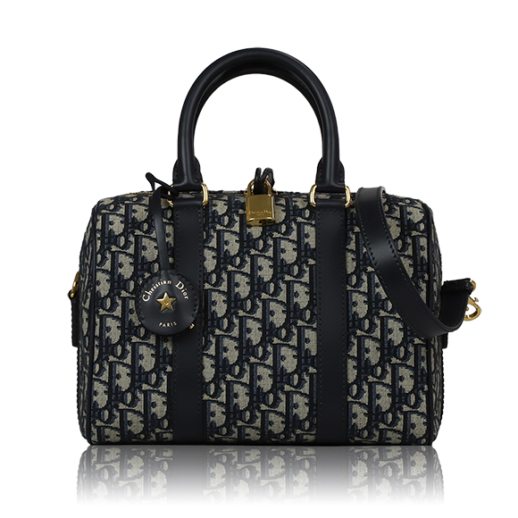 Dior ディオールグルーヴ25バッグミディアム 25&nbsp;x19&nbsp;x16cm(幅&nbsp;x 高さ&nbsp;x マチ)