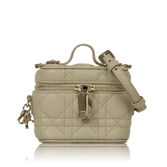 Dior マイクロヴァニティ 11 x9 x7cm(幅 x 高さ x マチ)