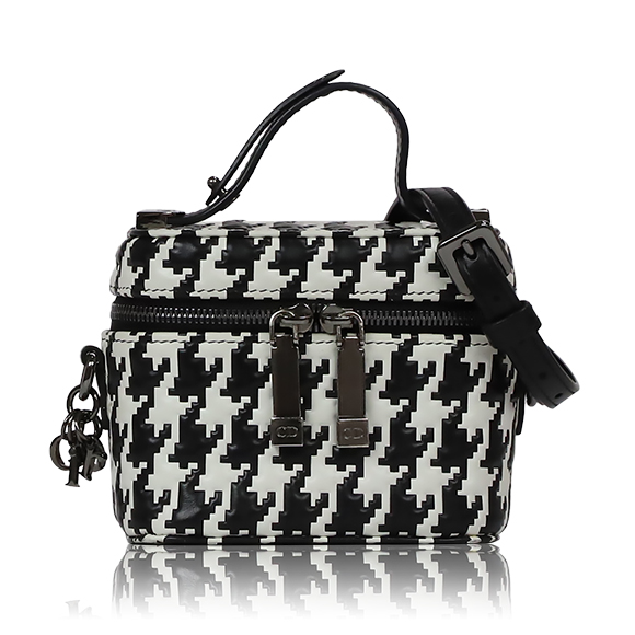 Dior マイクロヴァニティ 11 x9 x7cm(幅 x 高さ x マチ)