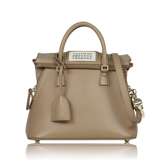 Maison Margiela 5ACミニ 26&nbsp;x19&nbsp;x13cm(幅&nbsp;x 高さ&nbsp;x マチ)