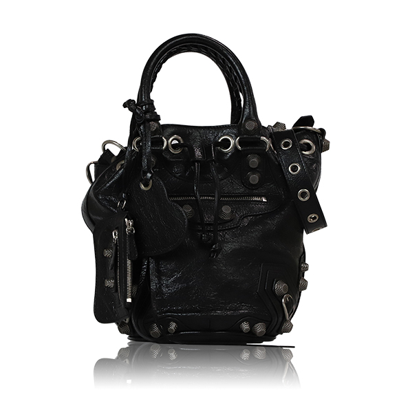 BALENCIAGA ルカゴールバケット 16&nbsp;x24&nbsp;x16cm(幅&nbsp;x 高さ&nbsp;x マチ)