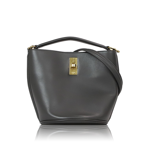 CELINE ティーンバケット16セーズ 16 x18 x16cm(幅 x 高さ x マチ)