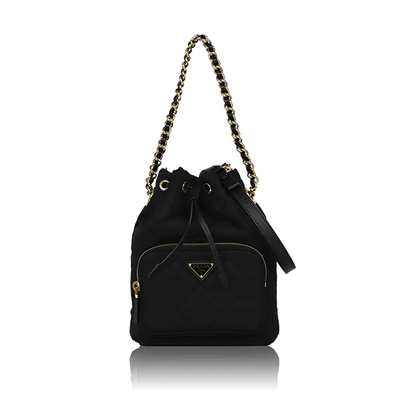 PRADA Re-Edition1995チェーンRe-Nylonショルダーバッグ 17&nbsp;x22&nbsp;x11cm(幅&nbsp;x 高さ&nbsp;x マチ)