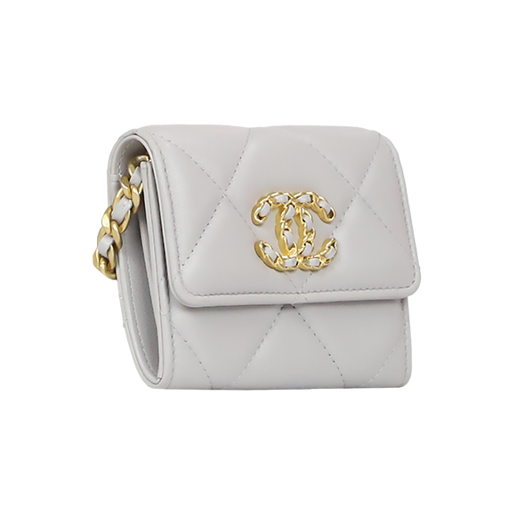 CHANEL（シャネル）チェーンショルダーバッグ