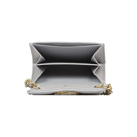CHANEL（シャネル）チェーンショルダーバッグ
